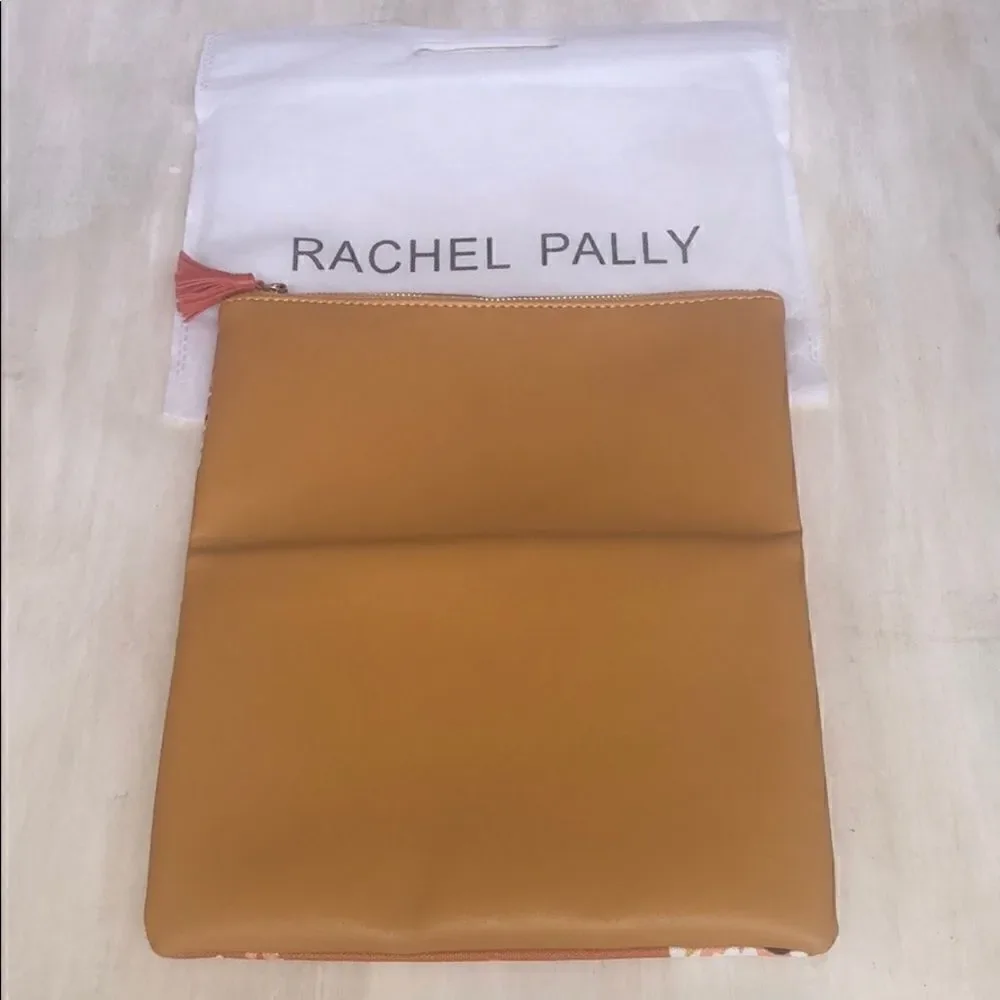 👛NIB Rachel Pally Reversible orange floral and mustard Clutch